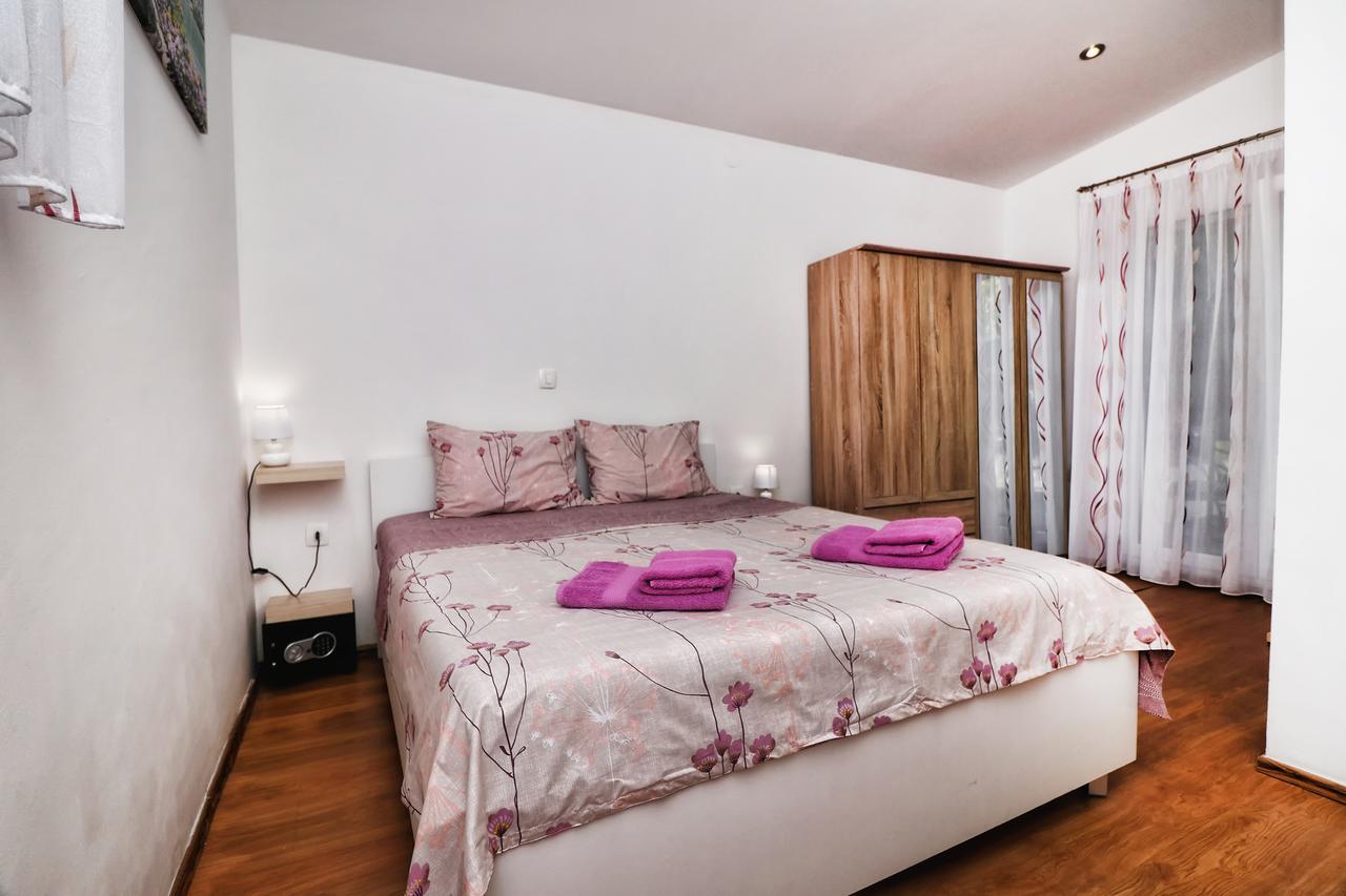 Apartments Amalia Rovinj Buitenkant foto