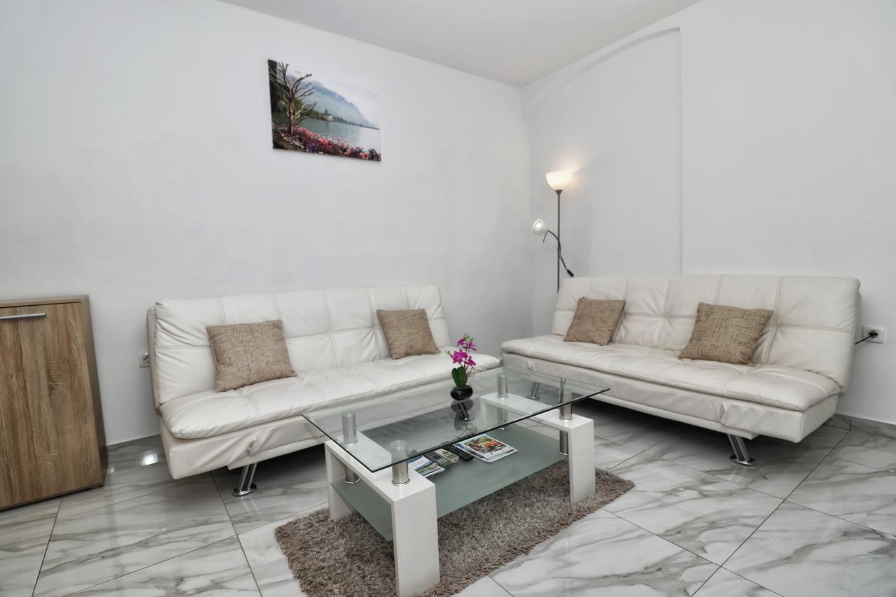 Apartments Amalia Rovinj Buitenkant foto